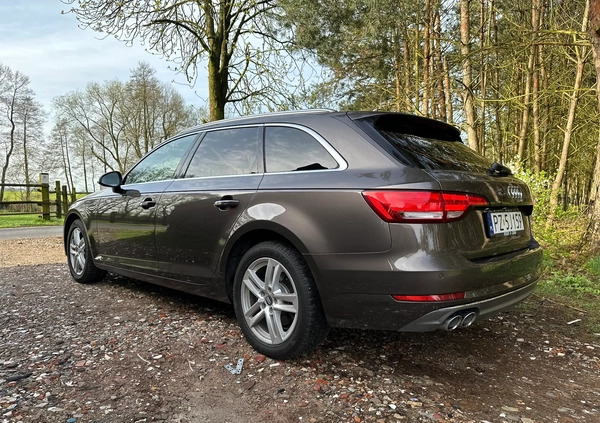 Audi A4 cena 75999 przebieg: 167000, rok produkcji 2016 z Warka małe 379